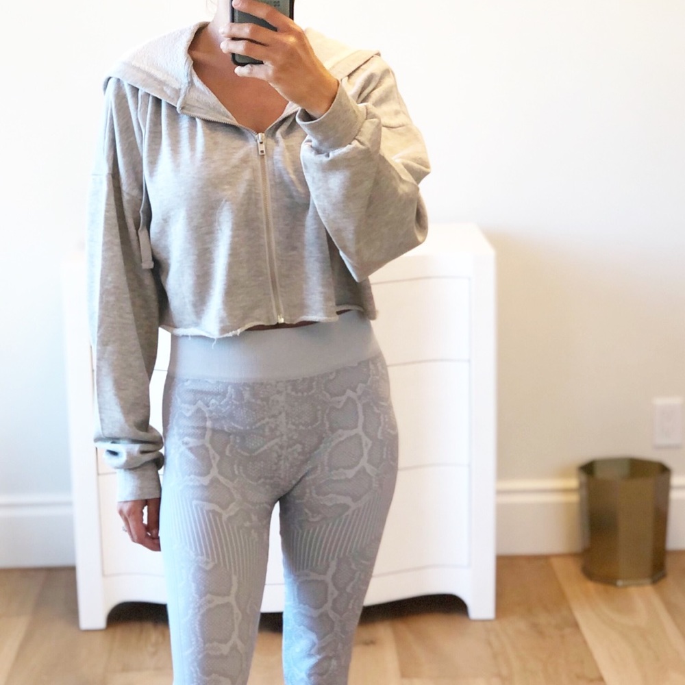 MONTREAL Crop Zip Up Hoodie Jacket Gray - Picture 5 of 12